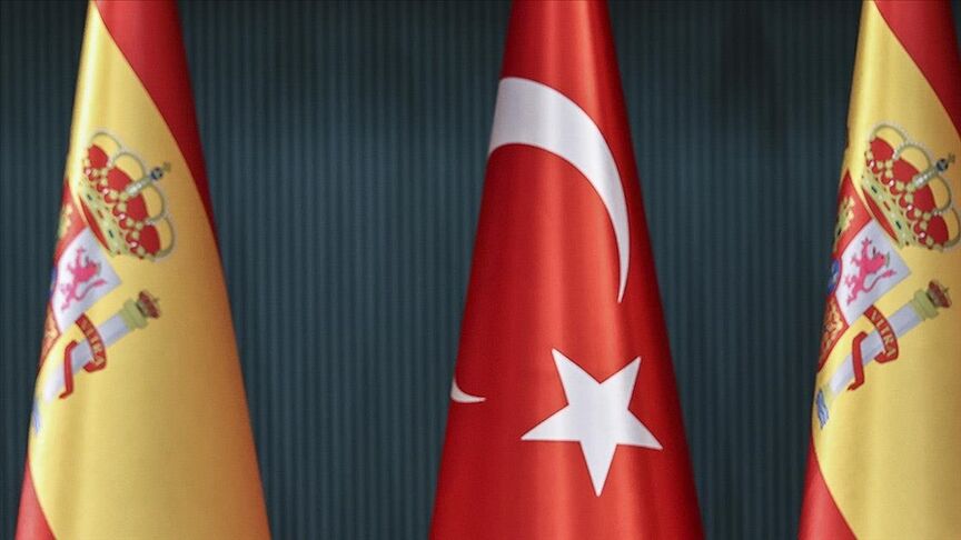 Thumbs B C 882357F060F30F6066F7Ea411Fb15C7D