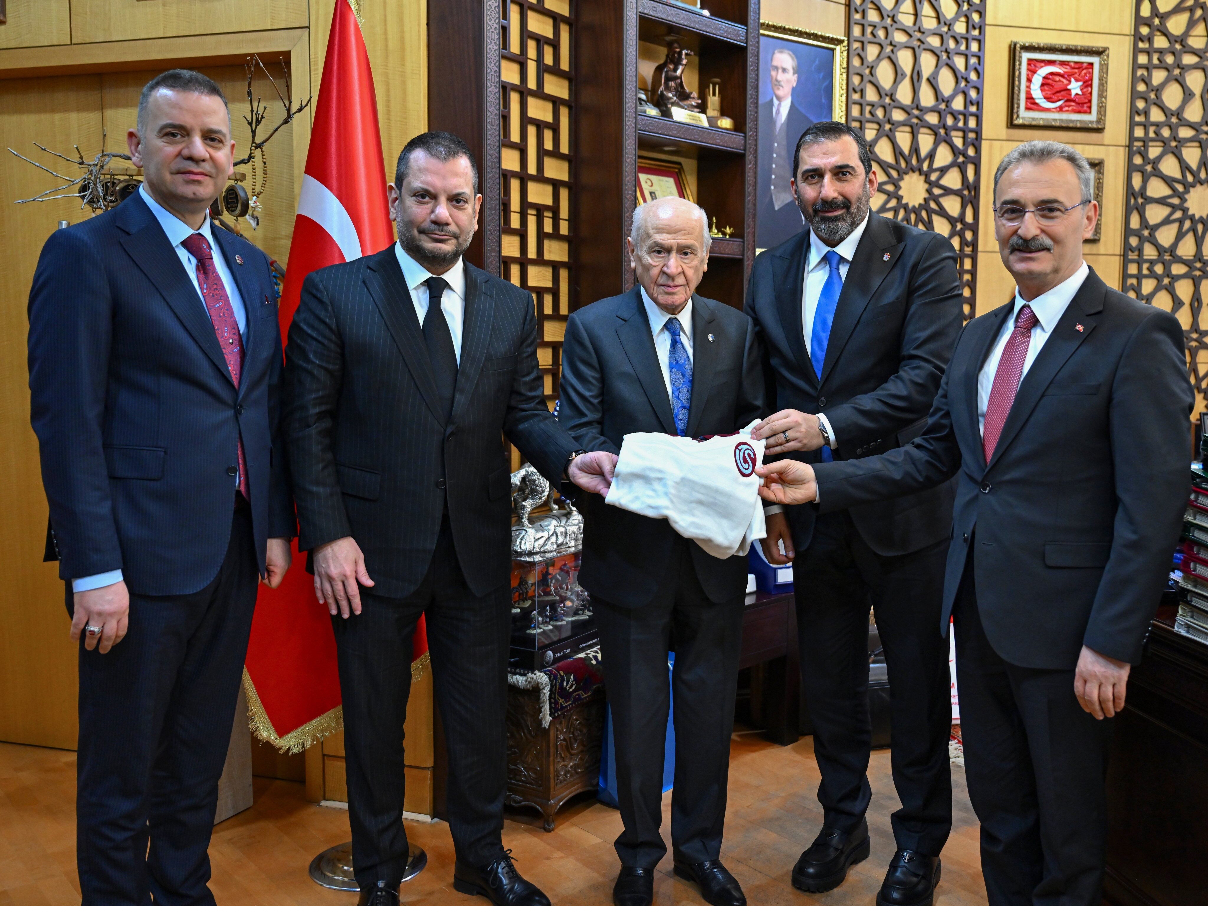 Trabzonspor Heyeti, Devlet Bahçeli'yi Ziyaret Etti 2