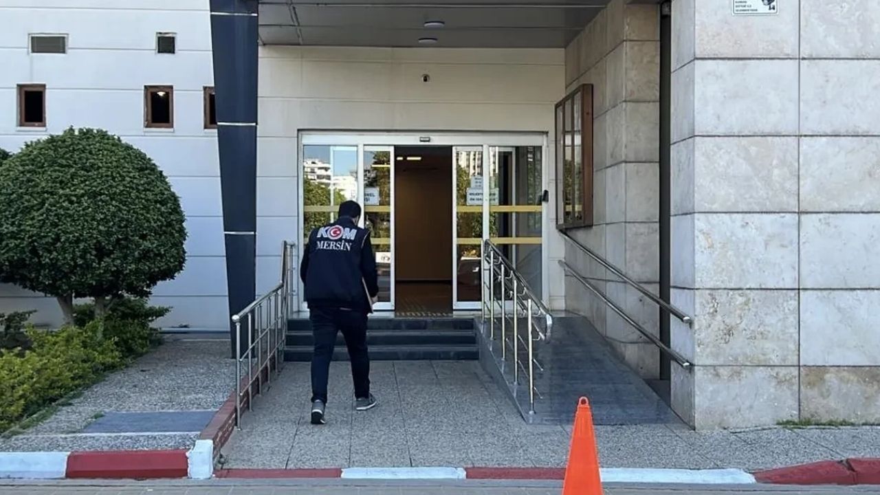 Y E N İ Ş E H İ R