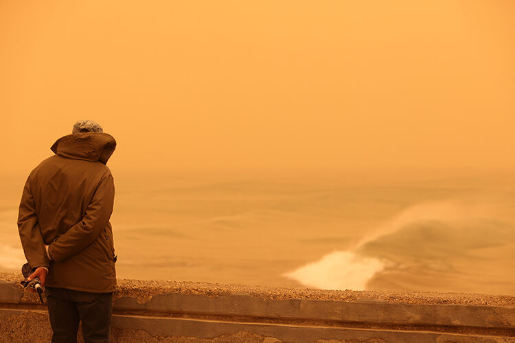 Yunanistan Kizila Dondu 2