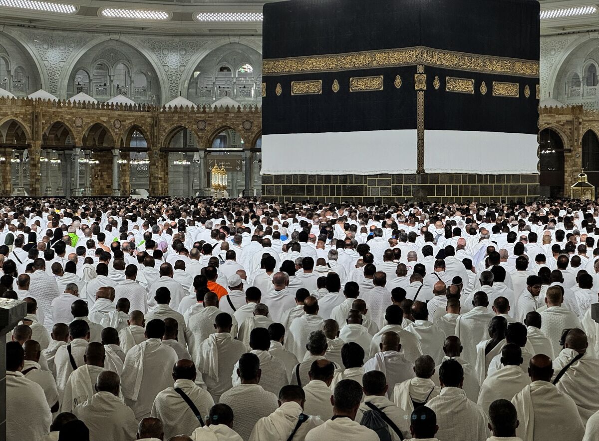 Bu Yil 17 Milyonu Askin Musluman Haci Oldu Kabe Mekke Medine Hac (1)