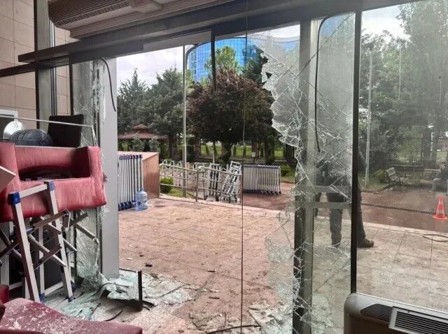 Chp Genel Merkezindeki Arbede 1