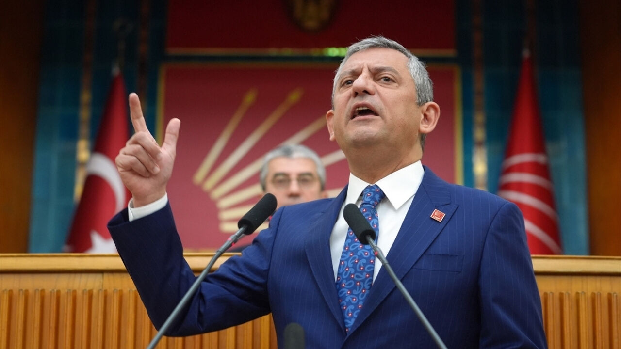 Chp Lideri Özgür Özel'den Parti Iddiasına Sert Yanıt! Günahın Alasını Bilirsiniz!