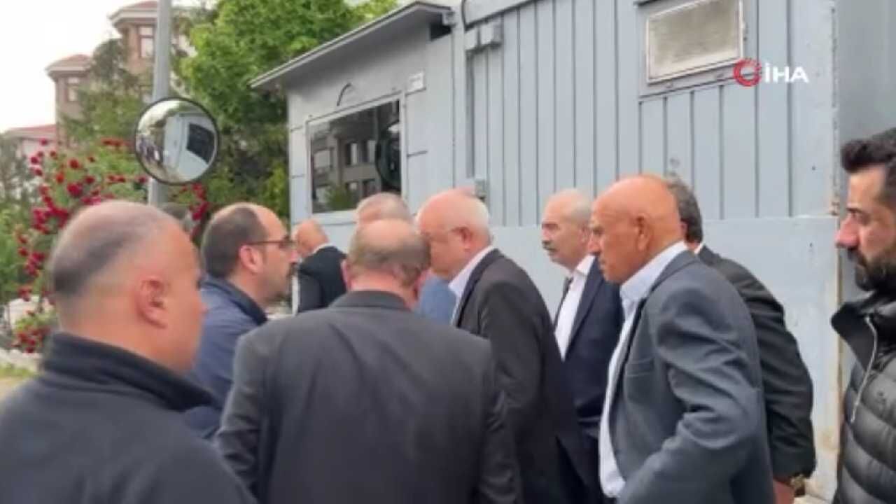 Chp’li Milletvekilleri Kemal Kılıçdaroğlu’nun Konutunda Toplandı