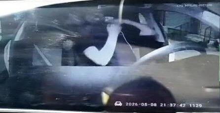 Eyupsultanda Darp Edilen Taksici Gasp Edildi O Anlar Kamerada 2
