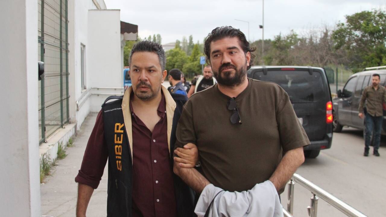 Rasim Ozan Kütahyalı