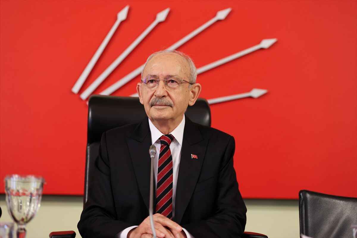 Kılıçdaroğlu, Altan Öymen'i vefatının birinci yılında andı