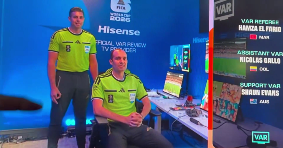 Shaun Evans Gesture World Cup