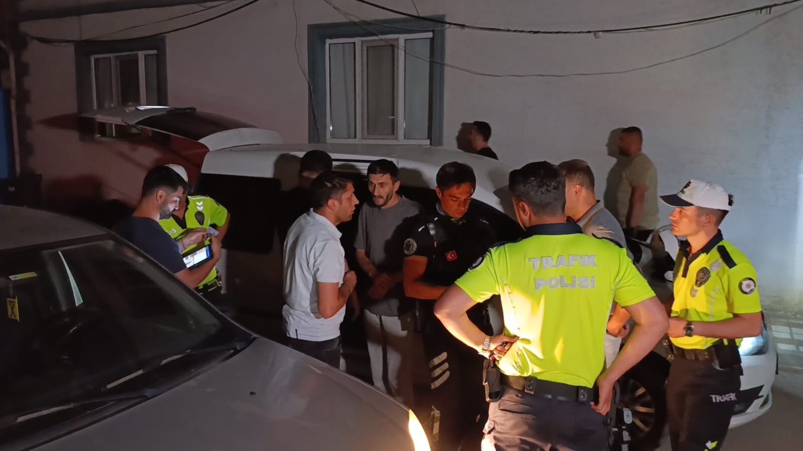Trafikte Film Gibi Kovalamaca Rekor Cezayi Gorunce Sok Oldu 2
