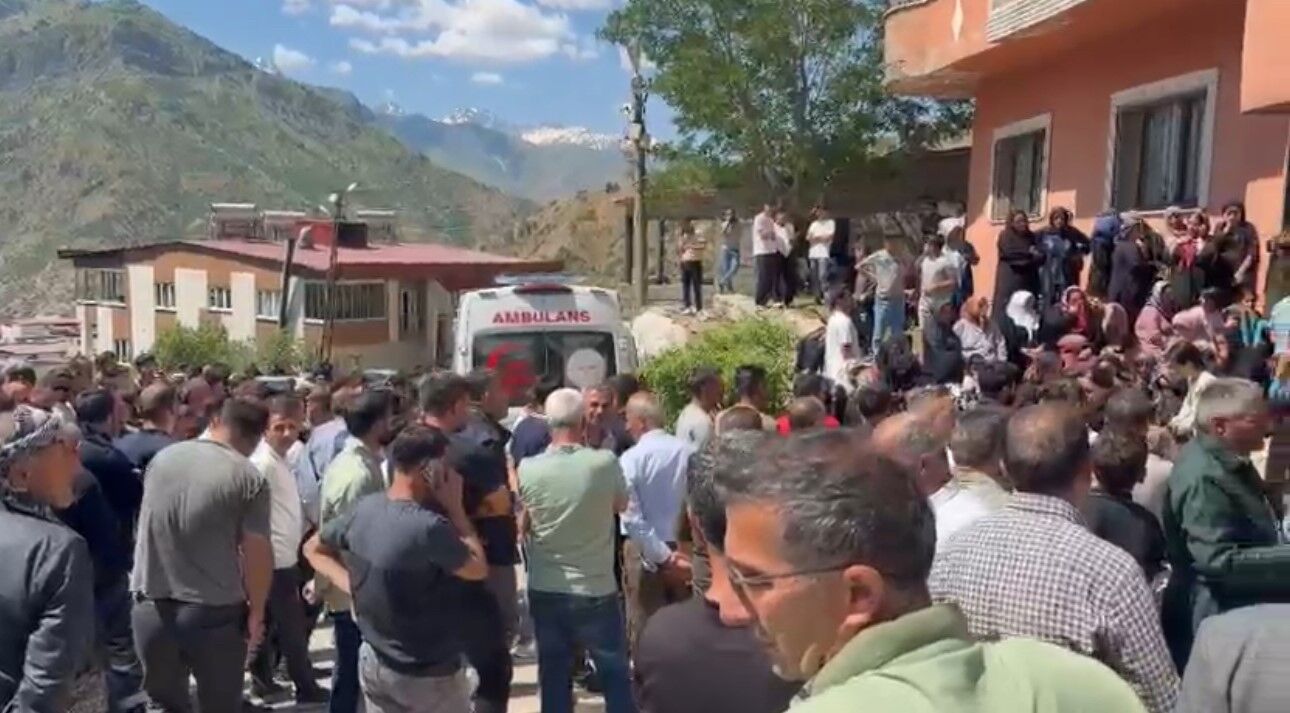 Uzman Cavus Kayinpederinin Evini Basti 4 Olu 1