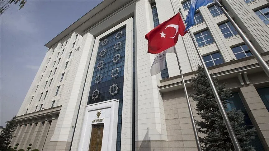 AK Parti kulislerinde belediye operasyonları tartışması: Siyasi maliyeti bize dönüyor