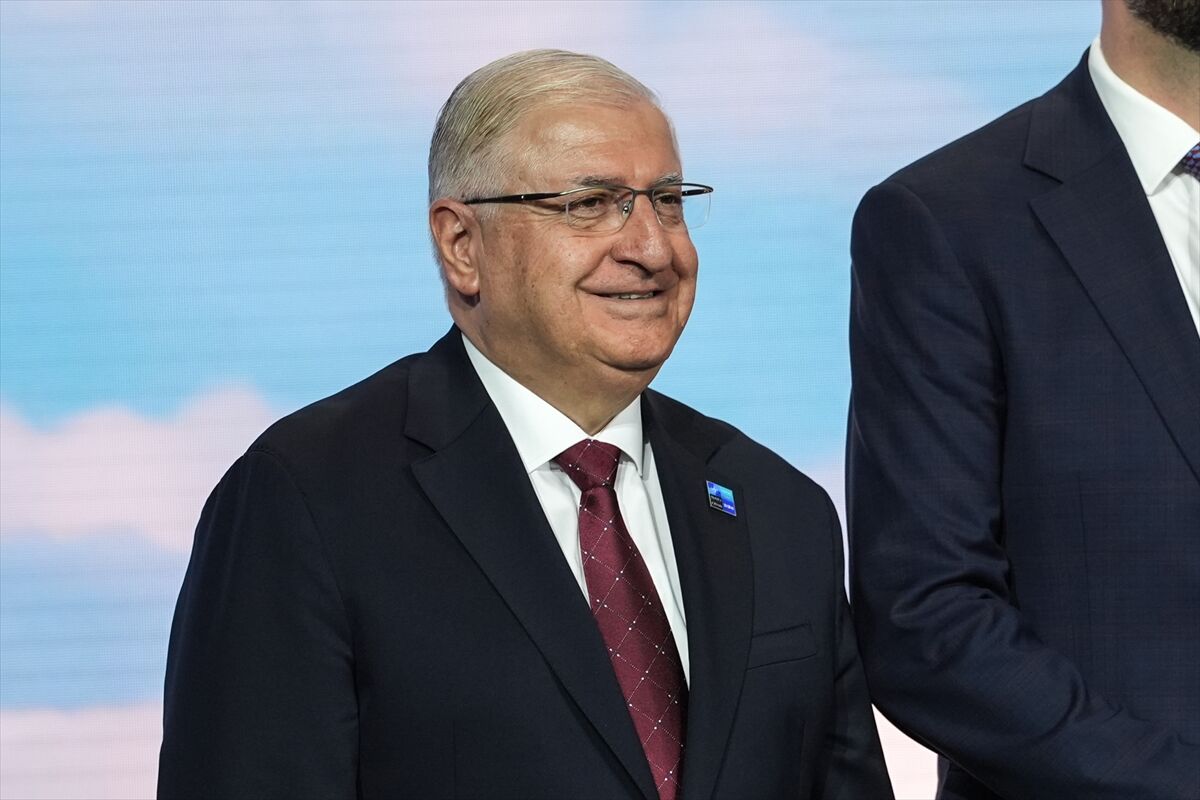 Bakan Gulerden Nato Sozleri 3