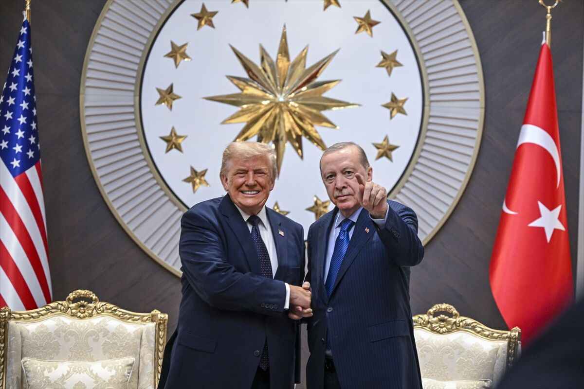 Cumhurbaskani Erdogan Havalimaninda Trumpi Karsiladi 3 Aa