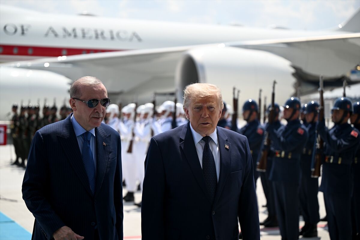 Cumhurbaskani Erdogan Havalimaninda Trumpi Karsiladi Aa-1