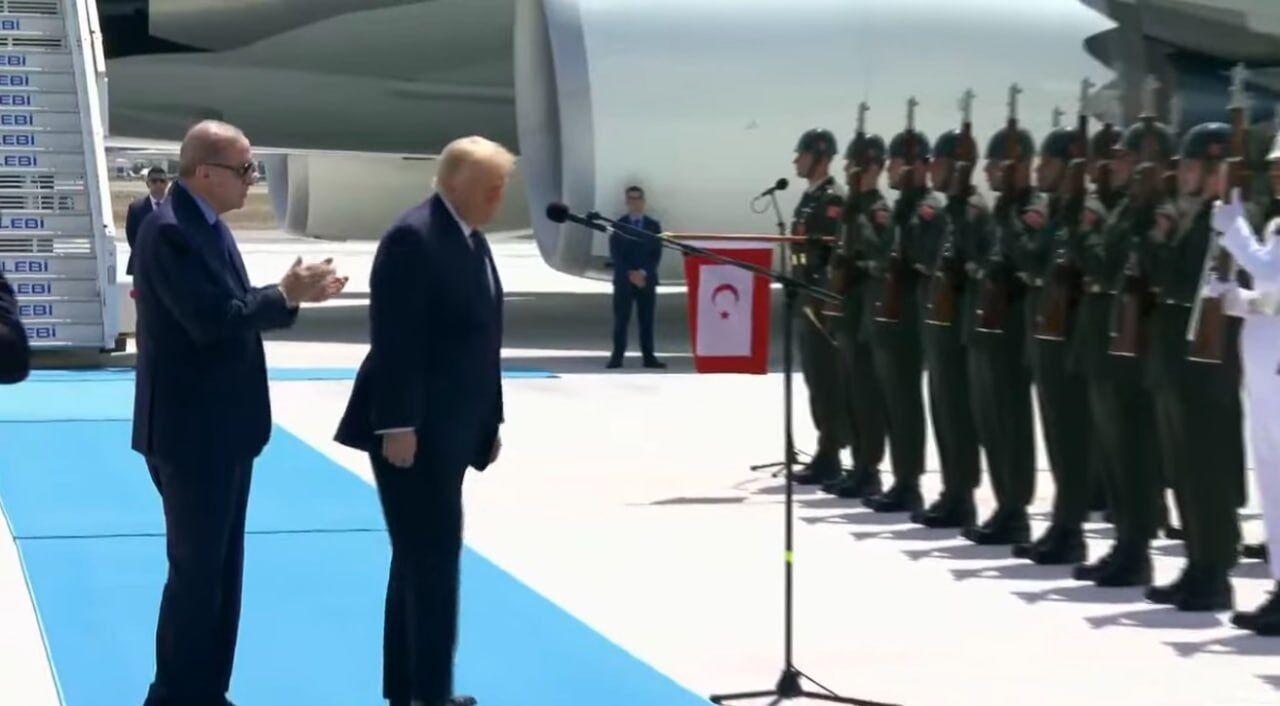 Erdogan Trumpi Havalimaninda Karsiladi 1