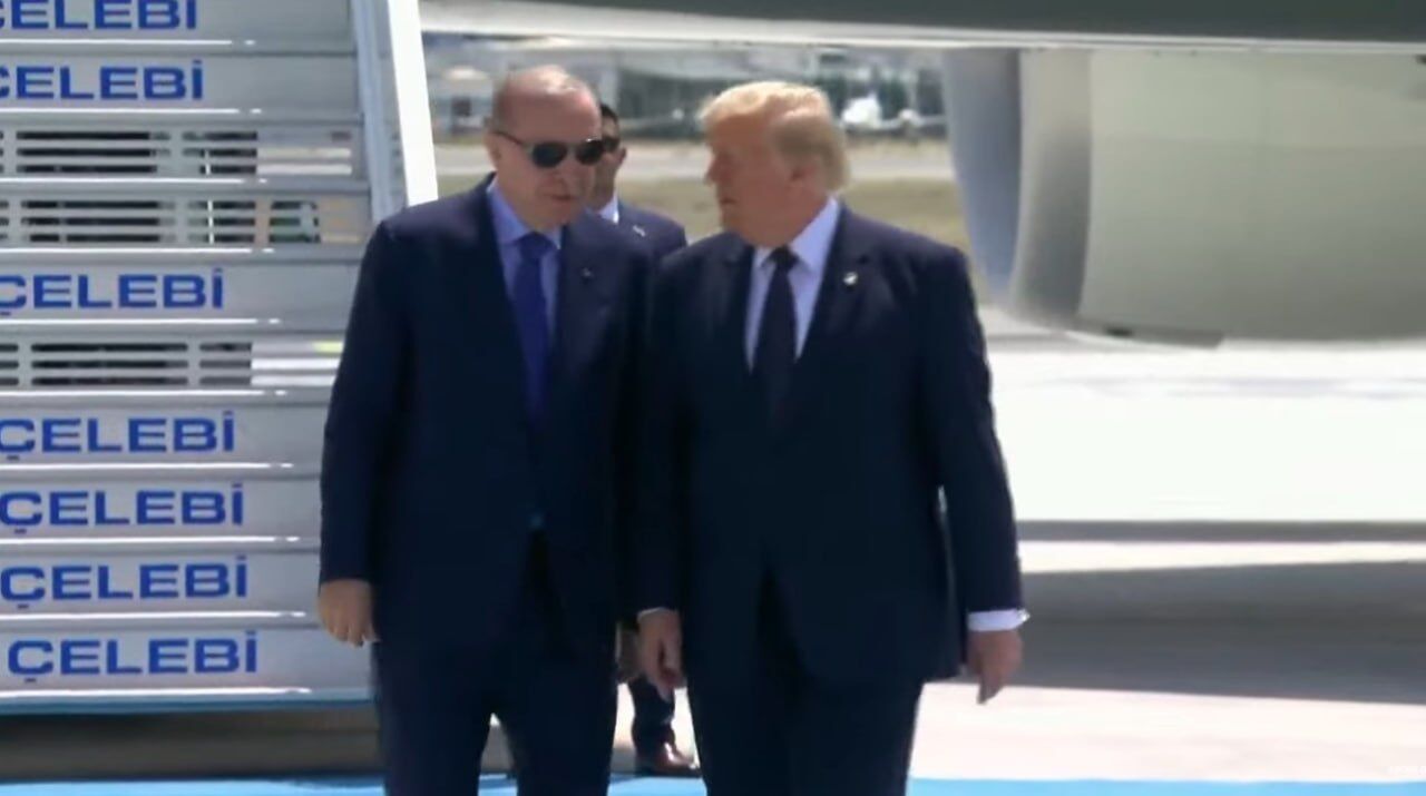 Erdogan Trumpi Havalimaninda Karsiladi 2
