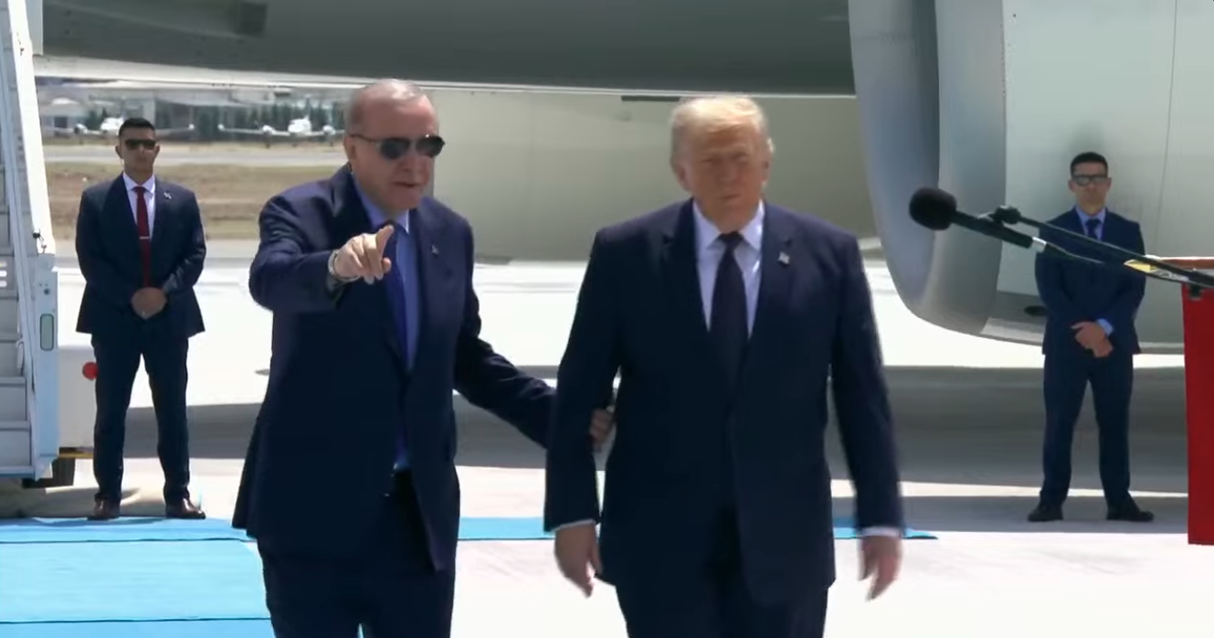 Erdogan Trumpı Karsiladi 3