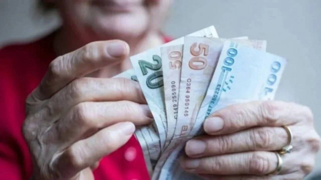 Emekli sandığı zam farklarının ödeneceği tarih belli oldu