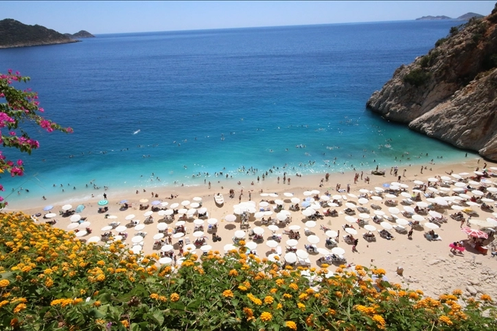 Yerli turist seyahatte bütçeyi yeme-içmeye ayırdı